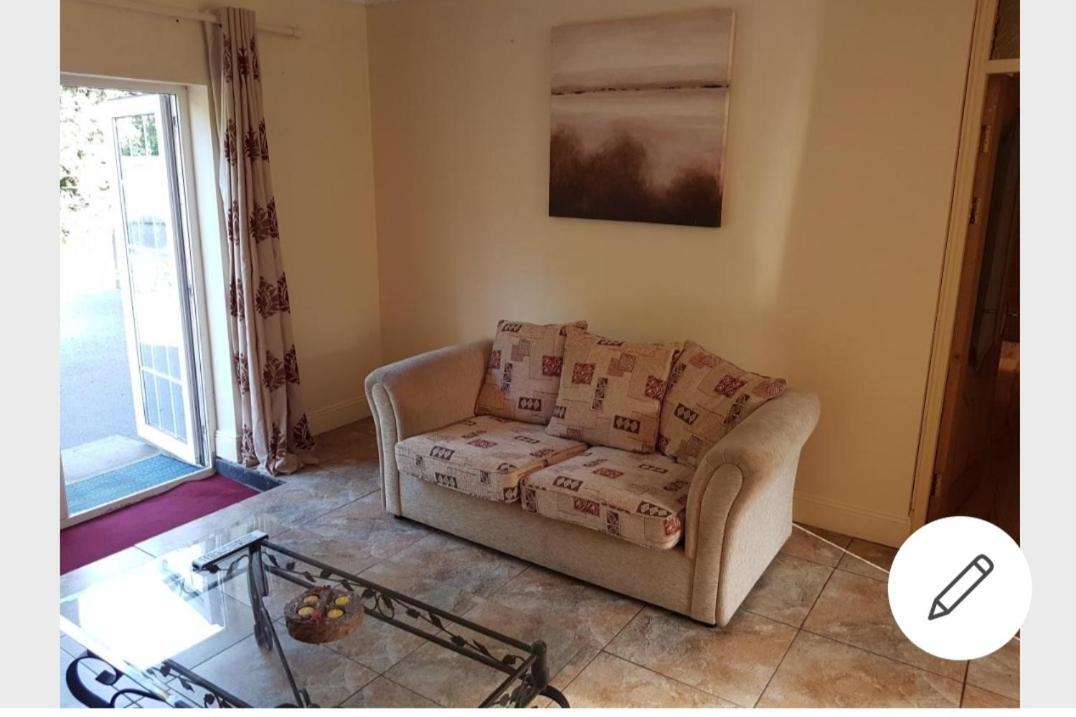 Mullaghbeag Lodge ナヴァン エクステリア 写真