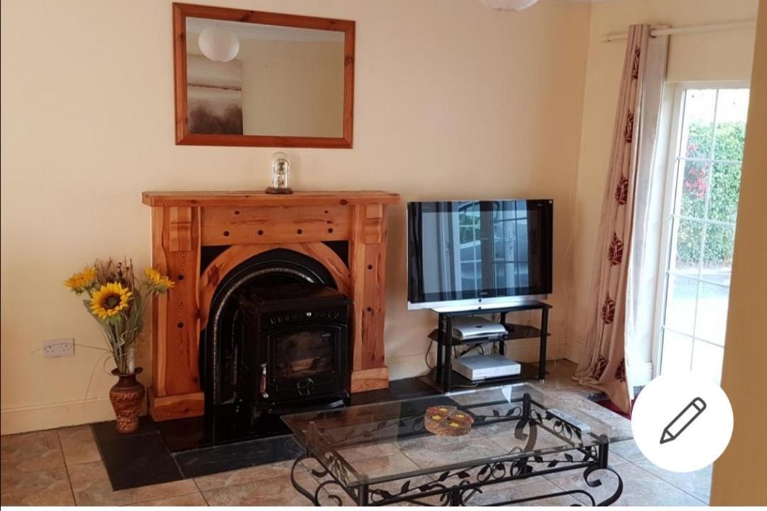Mullaghbeag Lodge ナヴァン エクステリア 写真